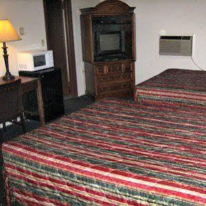 Delta Motel Bay City Zewnętrze zdjęcie