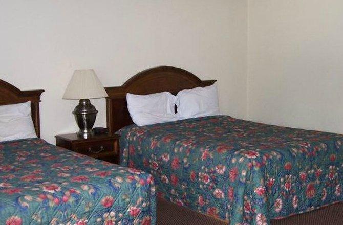Delta Motel Bay City Zewnętrze zdjęcie